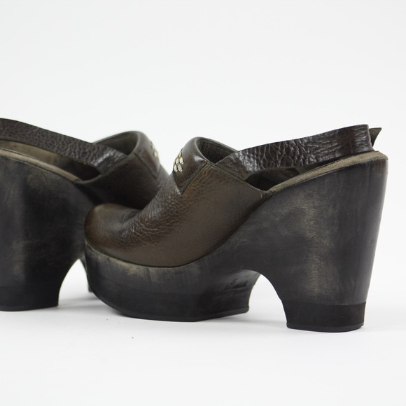 Calleen Cordero Vela Studded Jeweled Leather Clogs - Picture 2 of 8